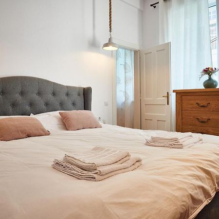 City Escape Apartments Brasov Bagian luar foto