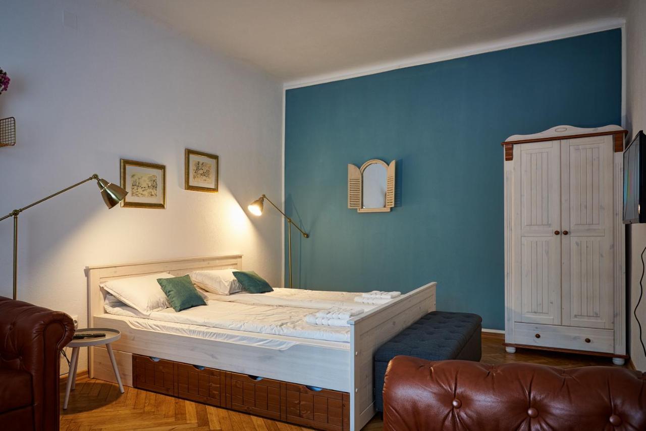 City Escape Apartments Brasov Bagian luar foto