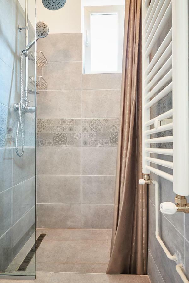 City Escape Apartments Brasov Bagian luar foto