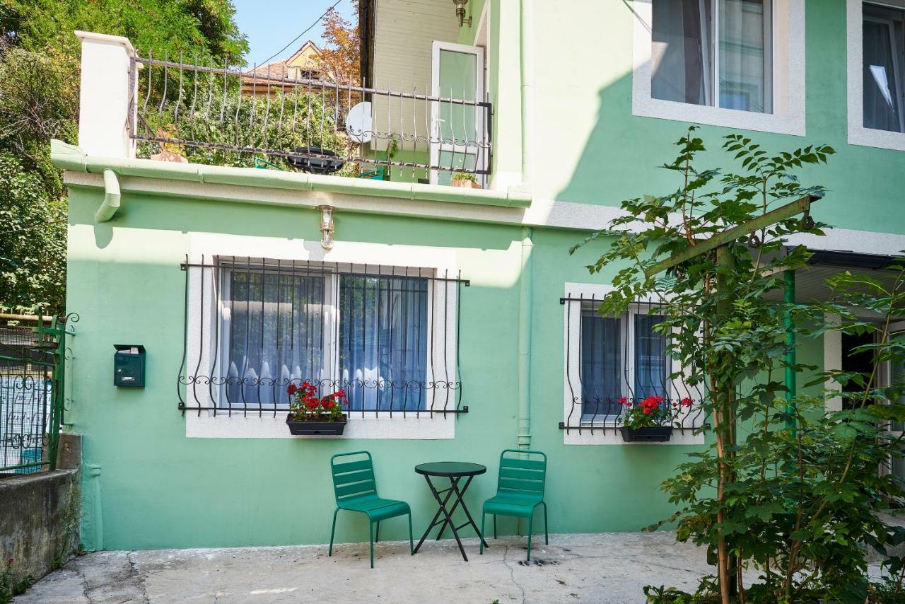 City Escape Apartments Brasov Bagian luar foto